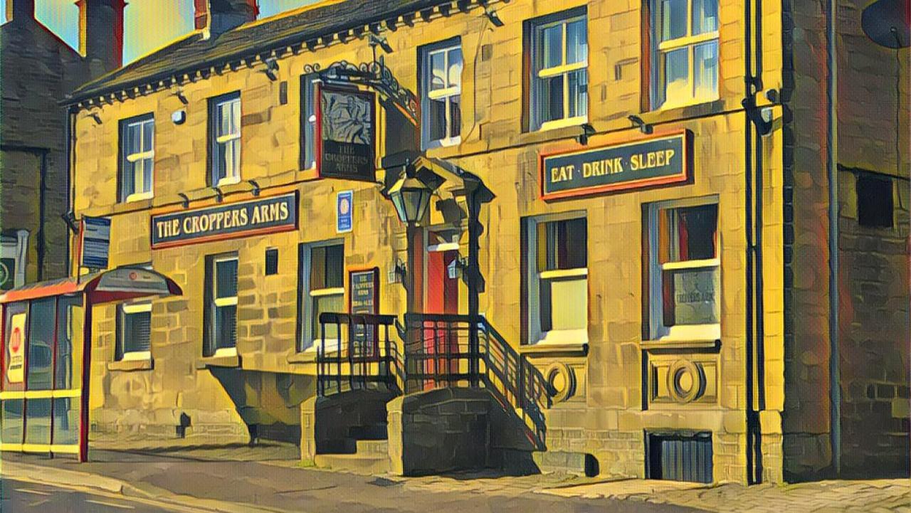 Croppers Arms Hotel Huddersfield Exterior photo