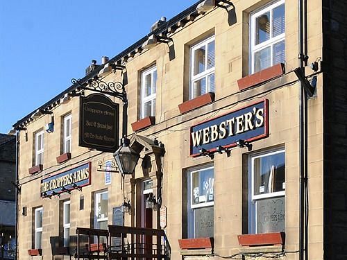 Croppers Arms Hotel Huddersfield Exterior photo